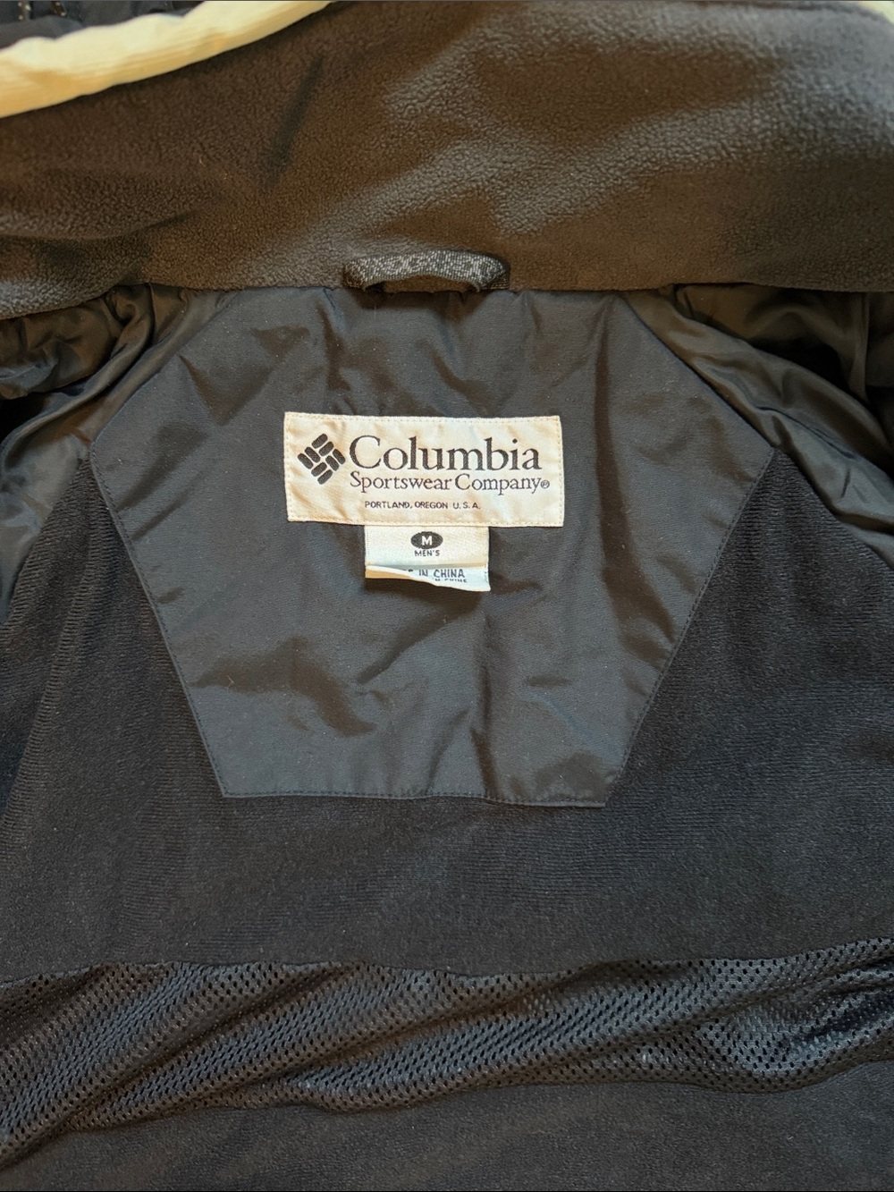 Columbia Men’s Navy & Cream Hooded Ski Jacket - Picture 3 of 5
